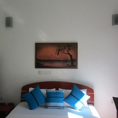 Serene View Tourist Rest Hotel Anuradhapura Eksteriør billede