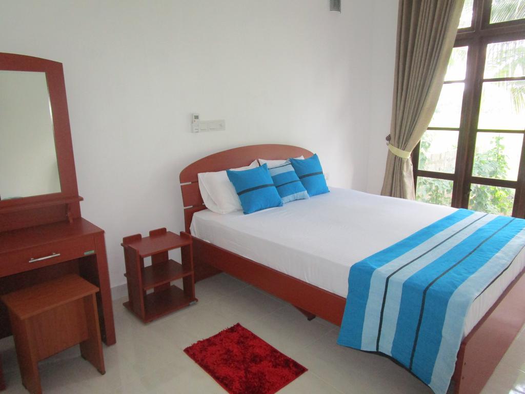 Serene View Tourist Rest Hotel Anuradhapura Eksteriør billede